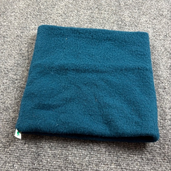 TURTLE FUR Fleece Neck Gator Teal One Size Fits Most - Picture 1 of 6